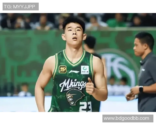 阿迪训练营第二日林葳表现平平得12分李永炜贡献7分展现潜力